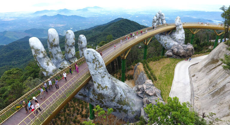 Golden-Bridge-Feature