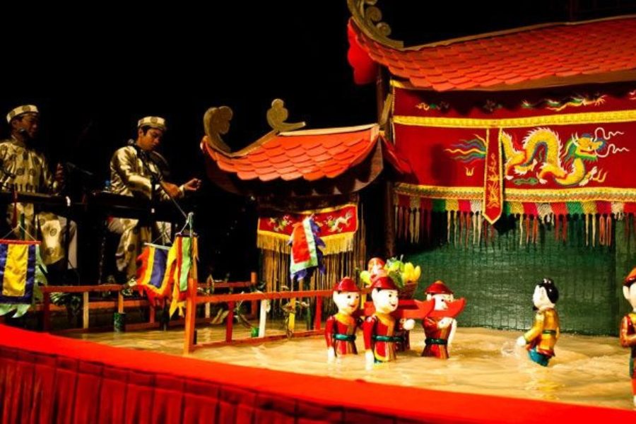 Spettacoli di marionette sull'acqua del Sud-Est asiatico ad Hanoi