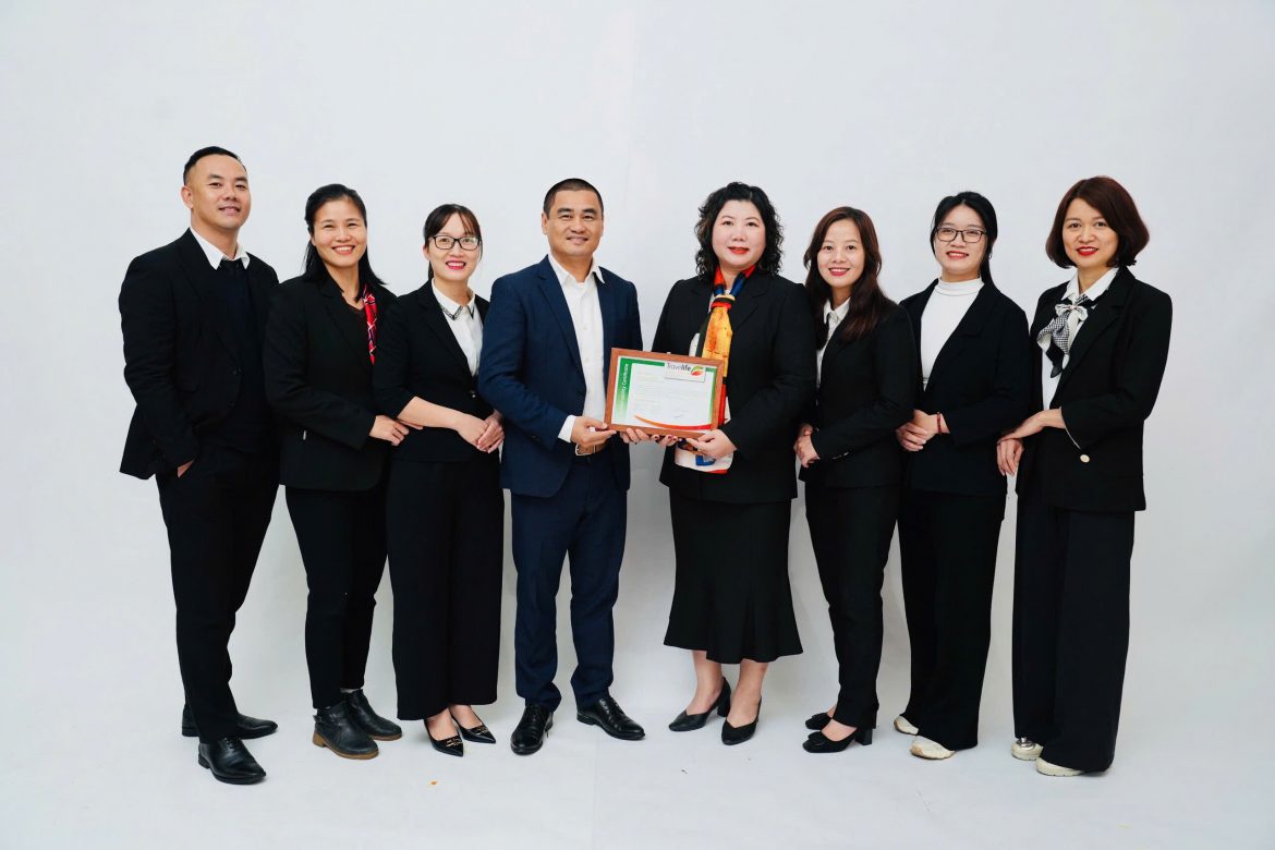 Lux Travel DMC ha ricevuto la certificazione Travelife, Riciclo e Piantagione di Alberi, WOW GIFT LUX20YS