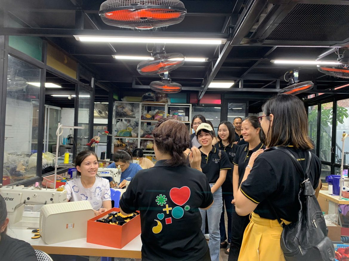 Il team di Lux Travel DMC visita Kym Viet