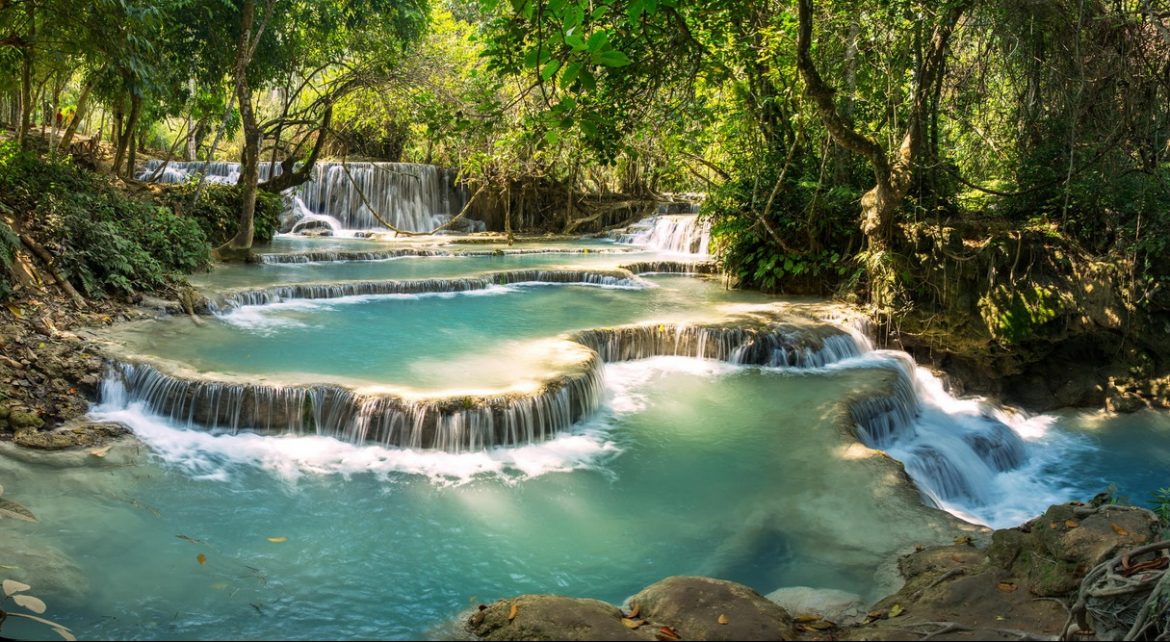 kuang si falls - pacchetti turistici in laos, cascate di Kuang Si, luoghi da visitare in Laos