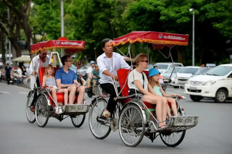 tour operator Vietnam