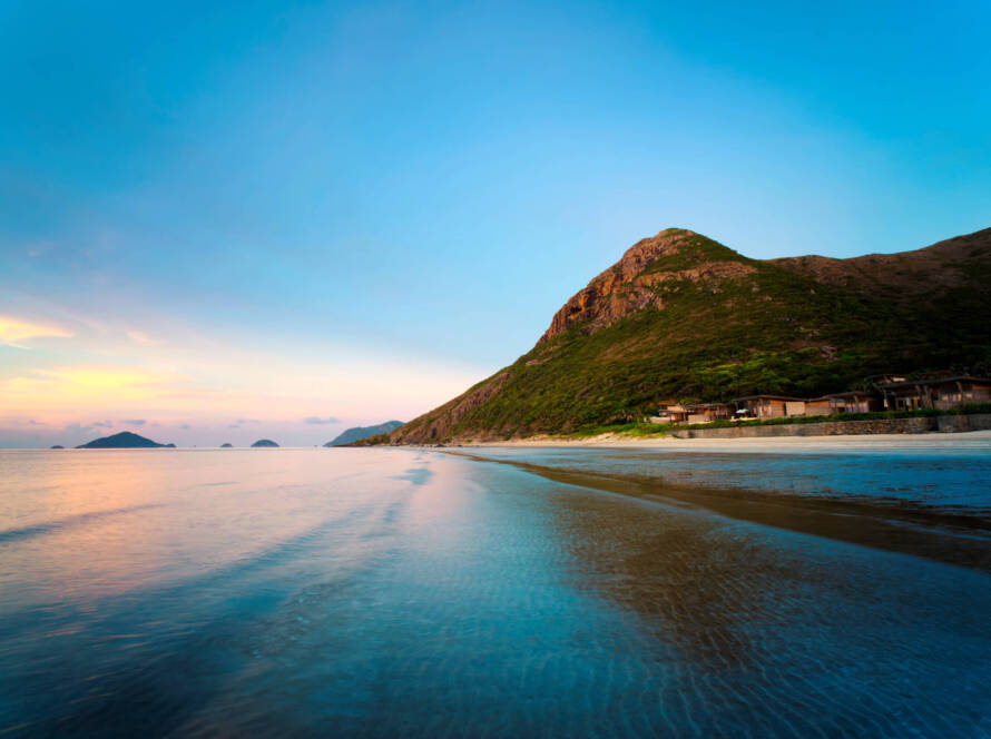 viaggio privato vietnam Sunrise_at_SixSenses_Con_Dao_[6620-ORIGINAL]