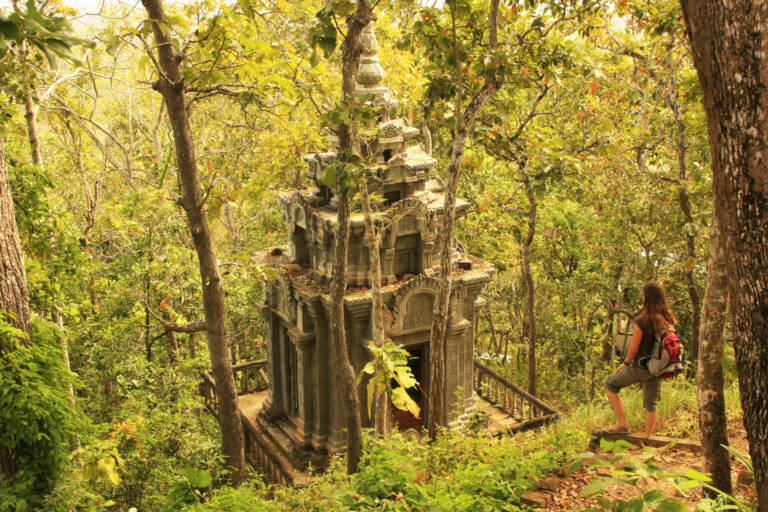 Cambodia-Kratie-Phnom_Sombok