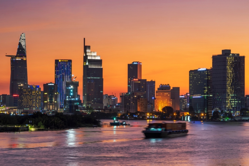 PARTENZA DA HOCHIMINH CITY [Guida/Co]