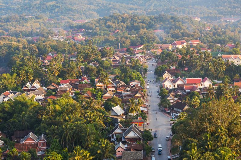 HO CHI MINH – SIEM REAP [Guida/Co]