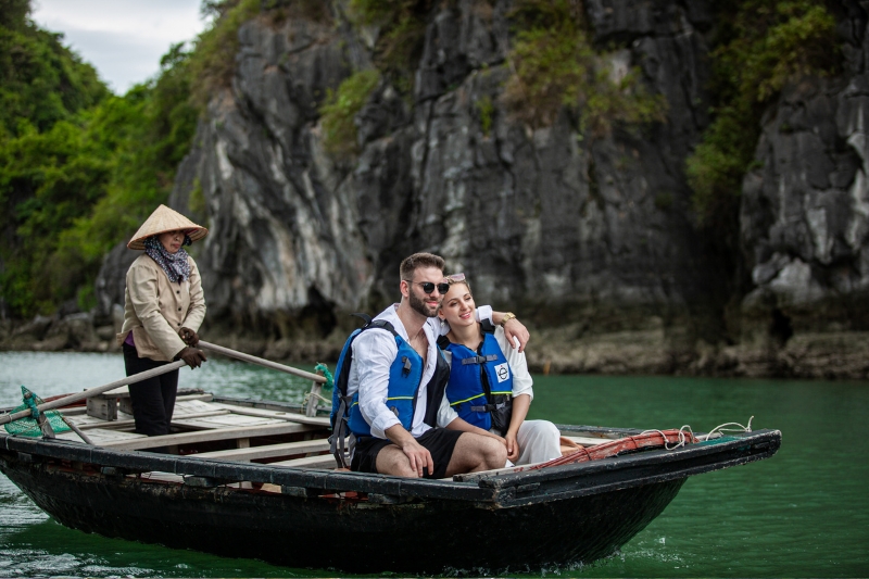 HANOI – BAIA DI HA LONG [Co/P/C]